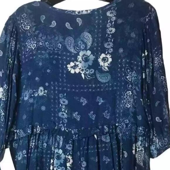 CES Femme Floral Smocking Boho Blue White Dress Size Small Runs large - Picture 13 of 16